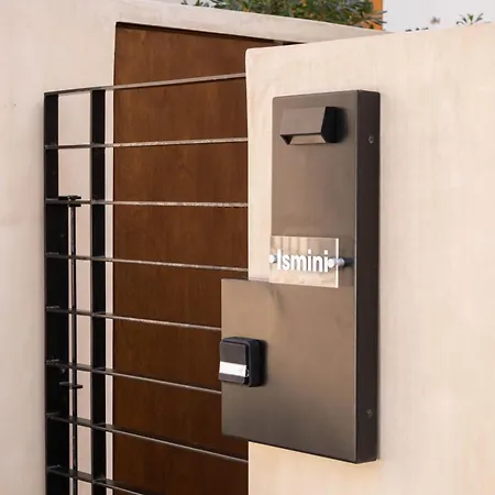 Ismini House
